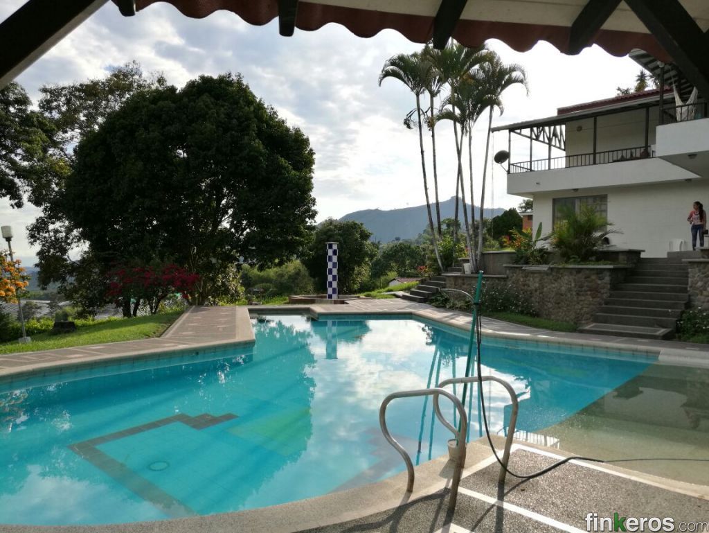 Finca en Combia para 30 personas muy económica - Finca en Pereira, Risaralda